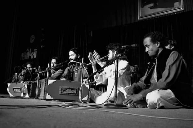 The Art of Qawwali, Presentation, Language and Context